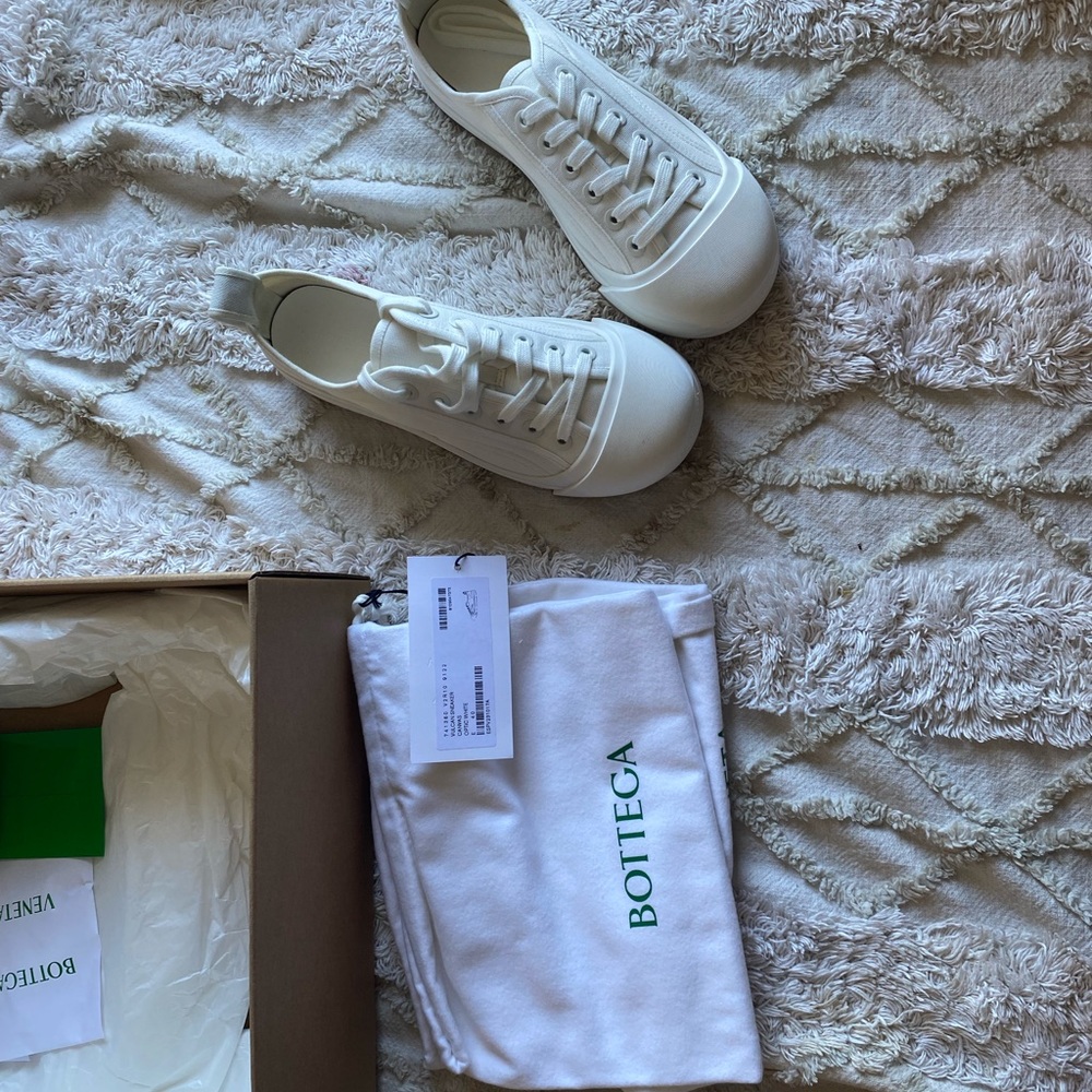 Bottega Veneta Vulcan Sneakers